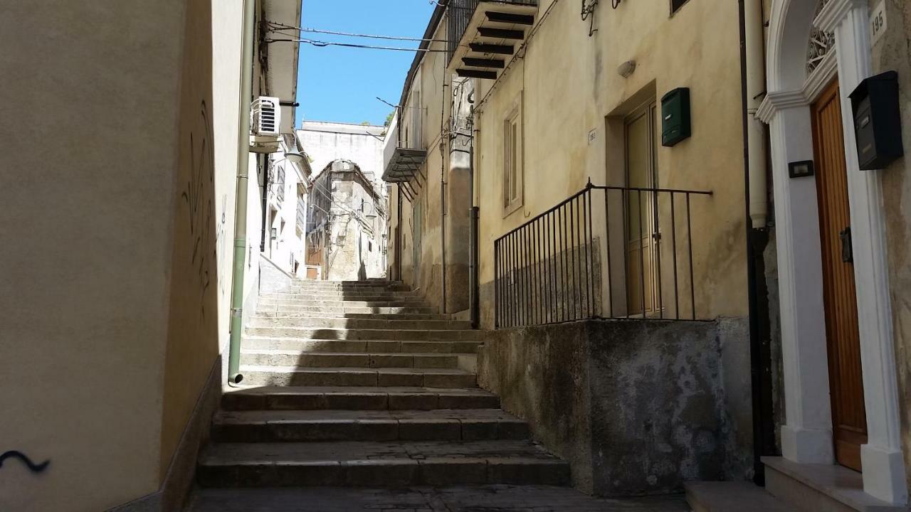 Casa Della Nonna Villa Modica Exterior photo